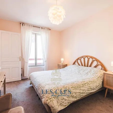 Apartamento Appartement lumineux 75 m², centre-ville, parking, wifi, 7 couchages - FR-1-821-32 3*