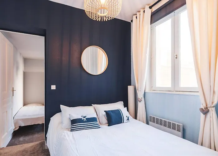 Lumineux 75 M², Centre-ville, Parking, Wifi, 7 Couchages - Fr-1-821-32 Apartment *